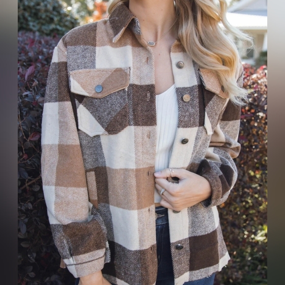 NEW Cozy Oversized Flannel Plaid Shacket Top Jacket Coffee Brown Tan - Picture 3 of 9